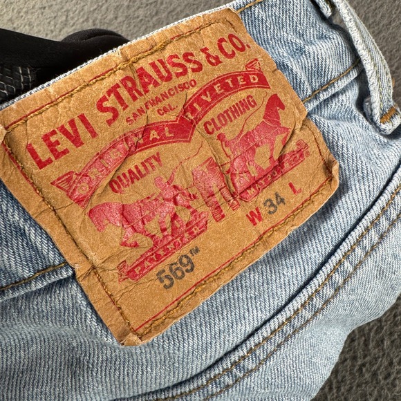 Levis 569 Loose Straight Denim Shorts Men 34 Light Wash Summer Casual Skate - Picture 7 of 10